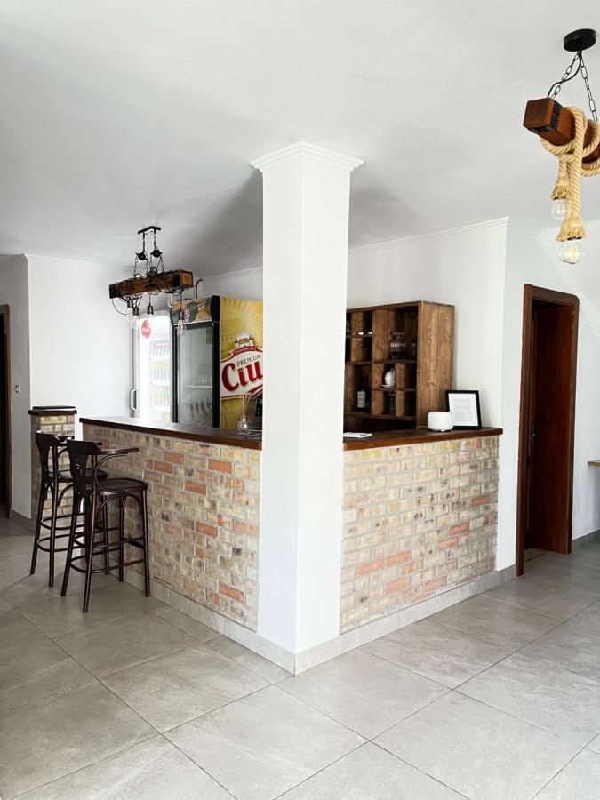 Pensiunea Lili'S House Buchin Екстериор снимка